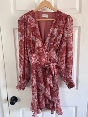 Rose-Pink Paisley Wrap Mini Dress